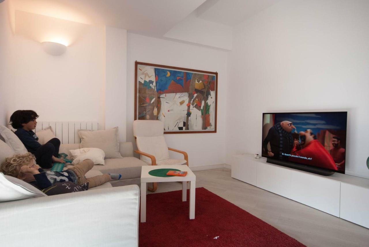 Exclusive Rooftop Apartment With Large Terrace In Solari/Tortona Milano Dış mekan fotoğraf